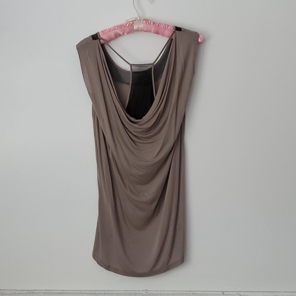 Taupe sleeveless top - size small - Picture 3 of 9